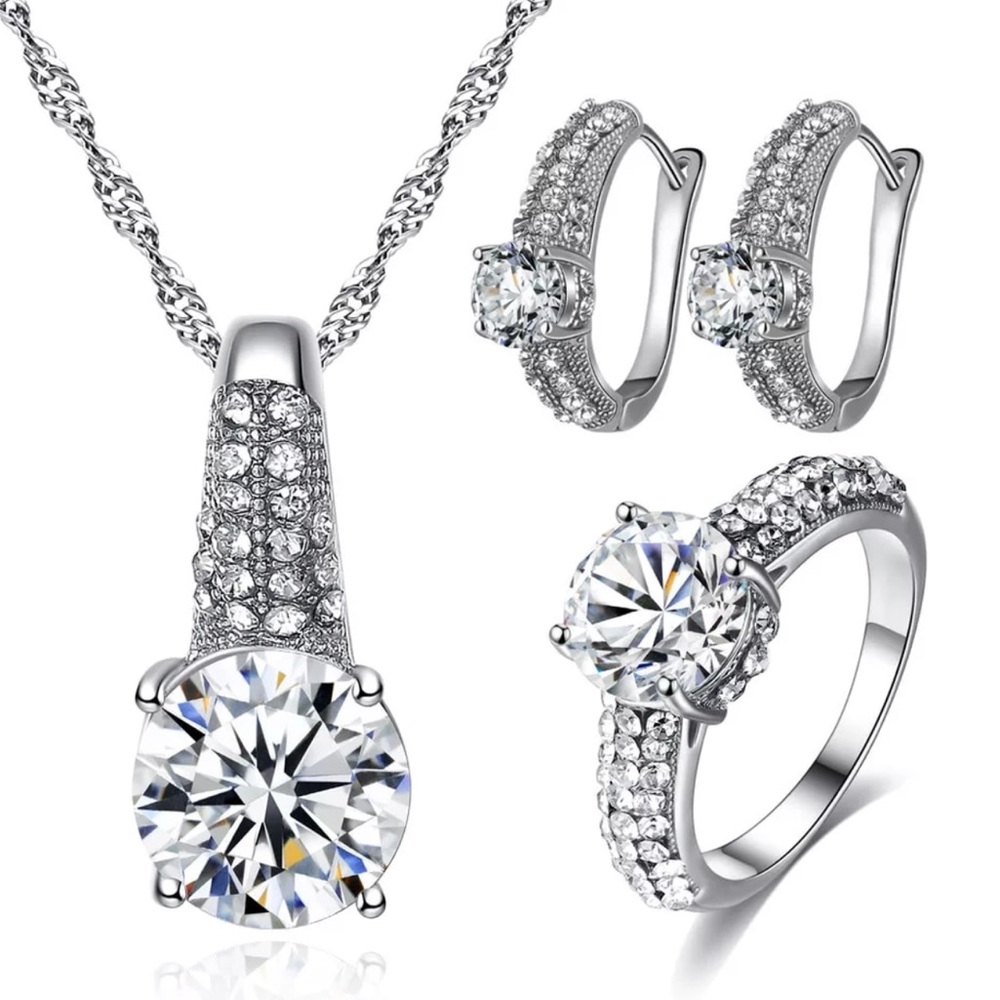 Set CZ Crystal Necklace/Earrings/Ring Size 6